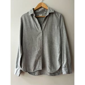 100% cotton grey shirt